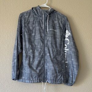 Columbia Women’s Blue Gray and White Windbreaker zip up Hoodie